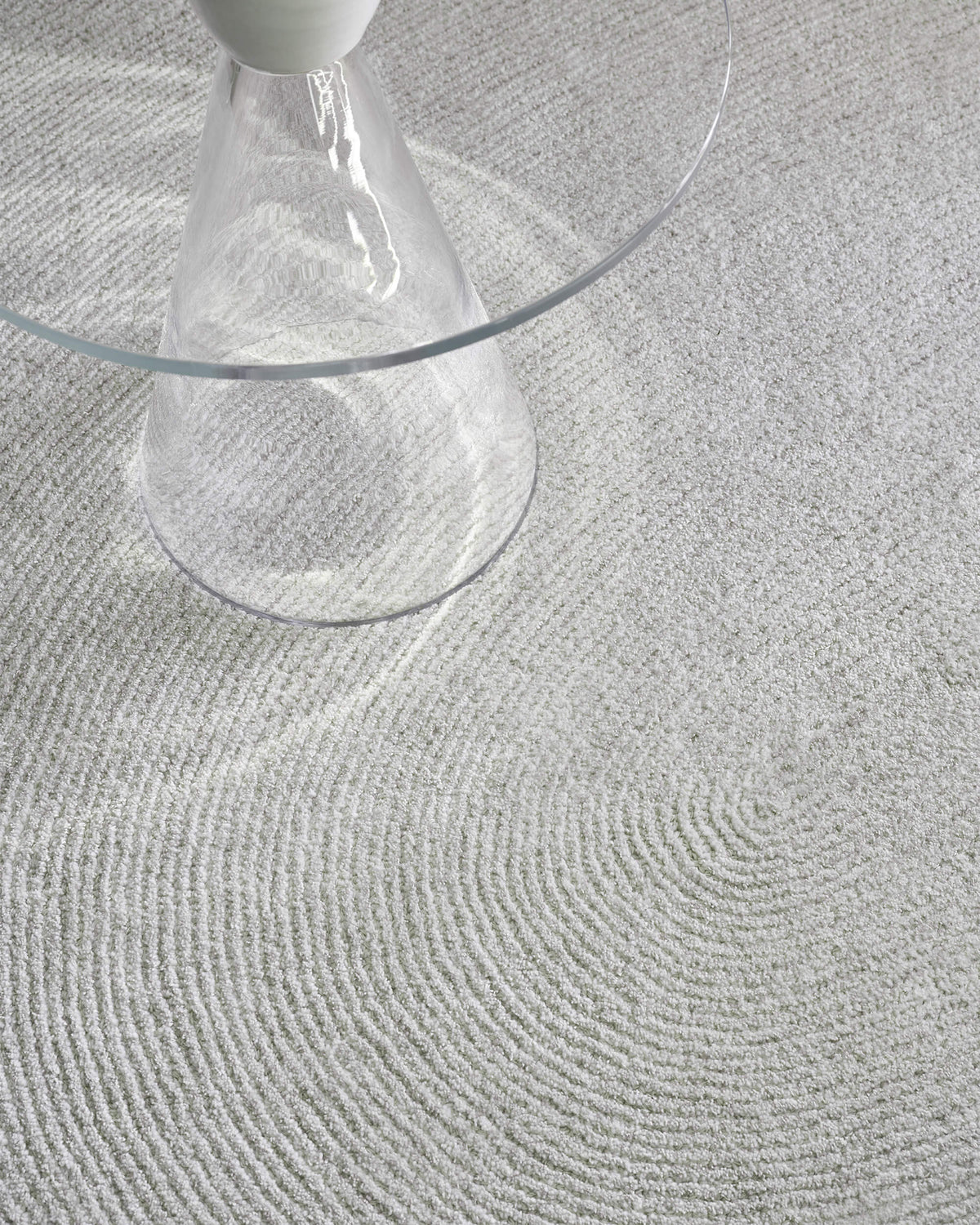 Spire 880 Rimfrost Oval
