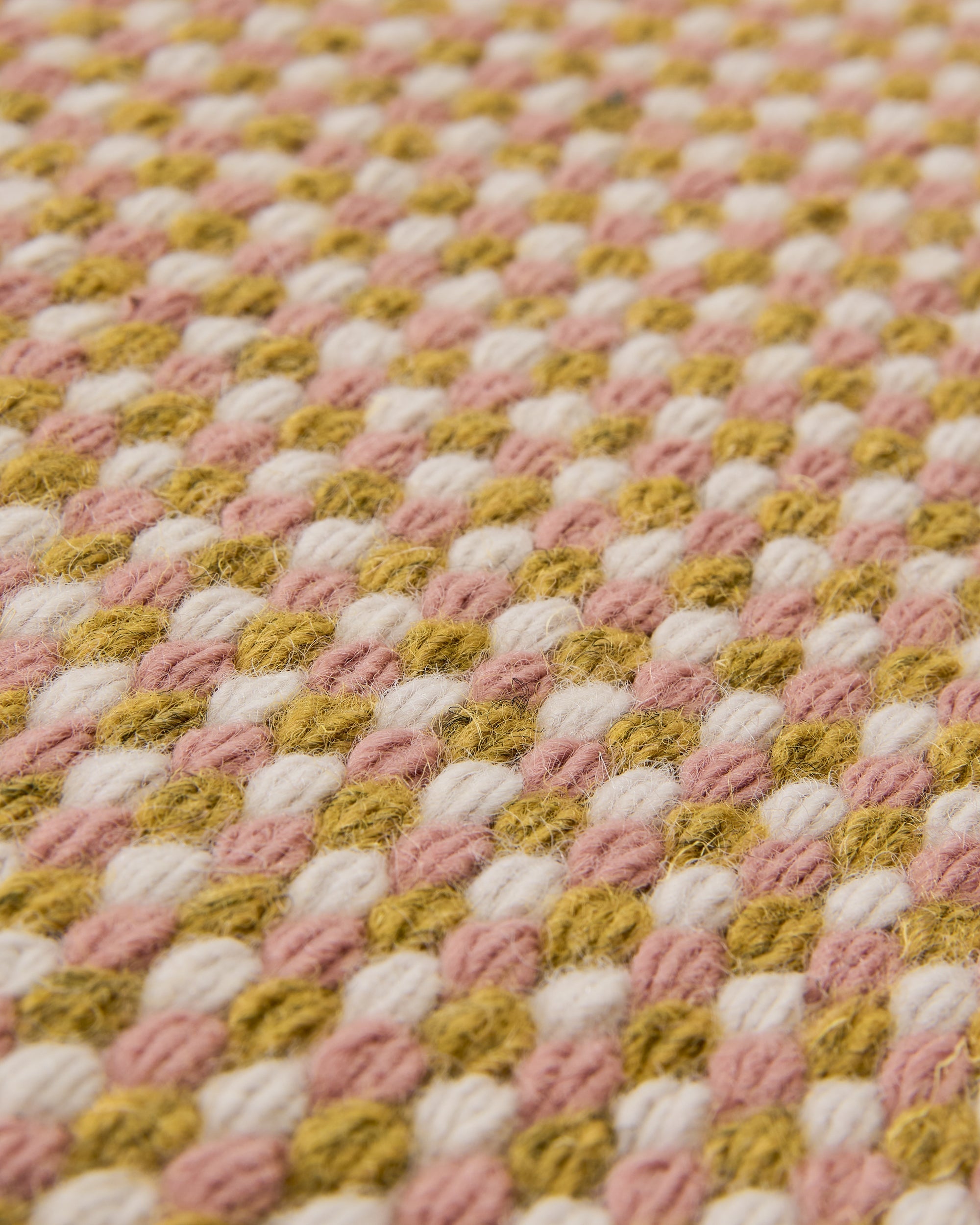 Bonbon 684 Rhubarb
